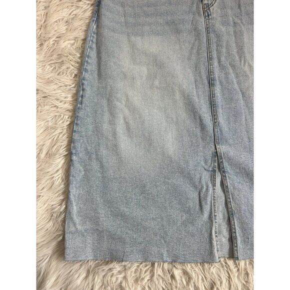 Ava & Viv Woman's Mid Rise Relaxed Fit A Line Denim Skirt Stretch Light Wash 16 - Picture 8 of 11